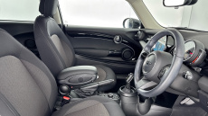 MINI Hatchback 1.5 Cooper Classic 3dr Auto [Comfort/Nav Pack] Petrol Hatchback